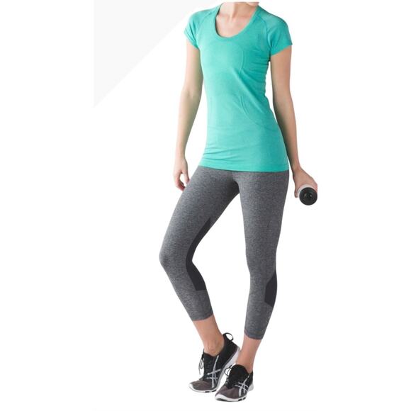 Lululemon Swiftly Tech Green Heather Bali Breeze Scoop Neck Pullover Top Shirt 2 - Picture 1 of 9
